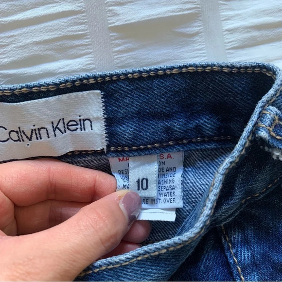 Vintage Calvin Klein High Waisted Rigid 100% Cotton Mom Jean Size 6 - Picture 8 of 8